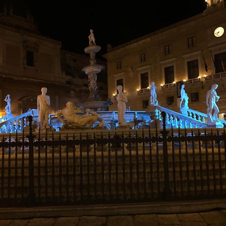 Normanni Central House Palermo Bagian luar foto