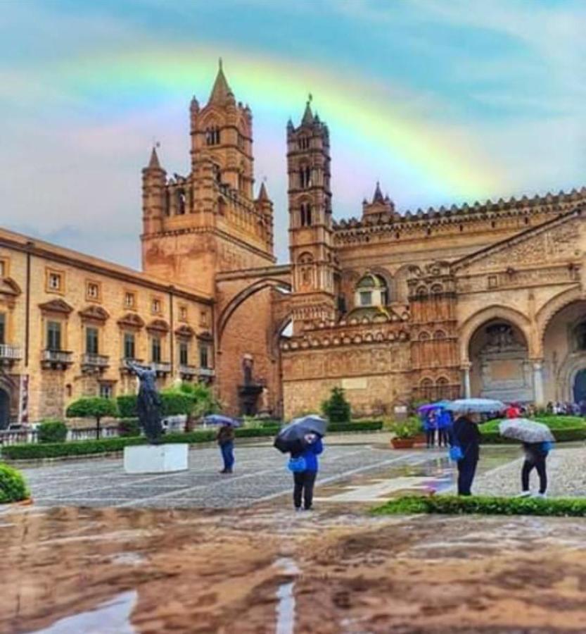 Normanni Central House Palermo Bagian luar foto