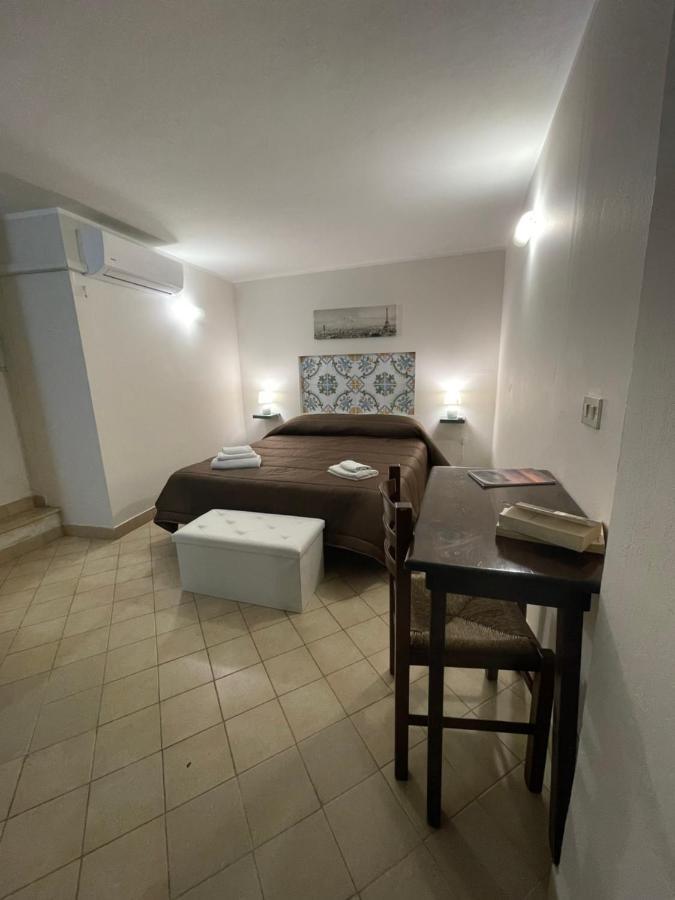 Normanni Central House Palermo Bagian luar foto