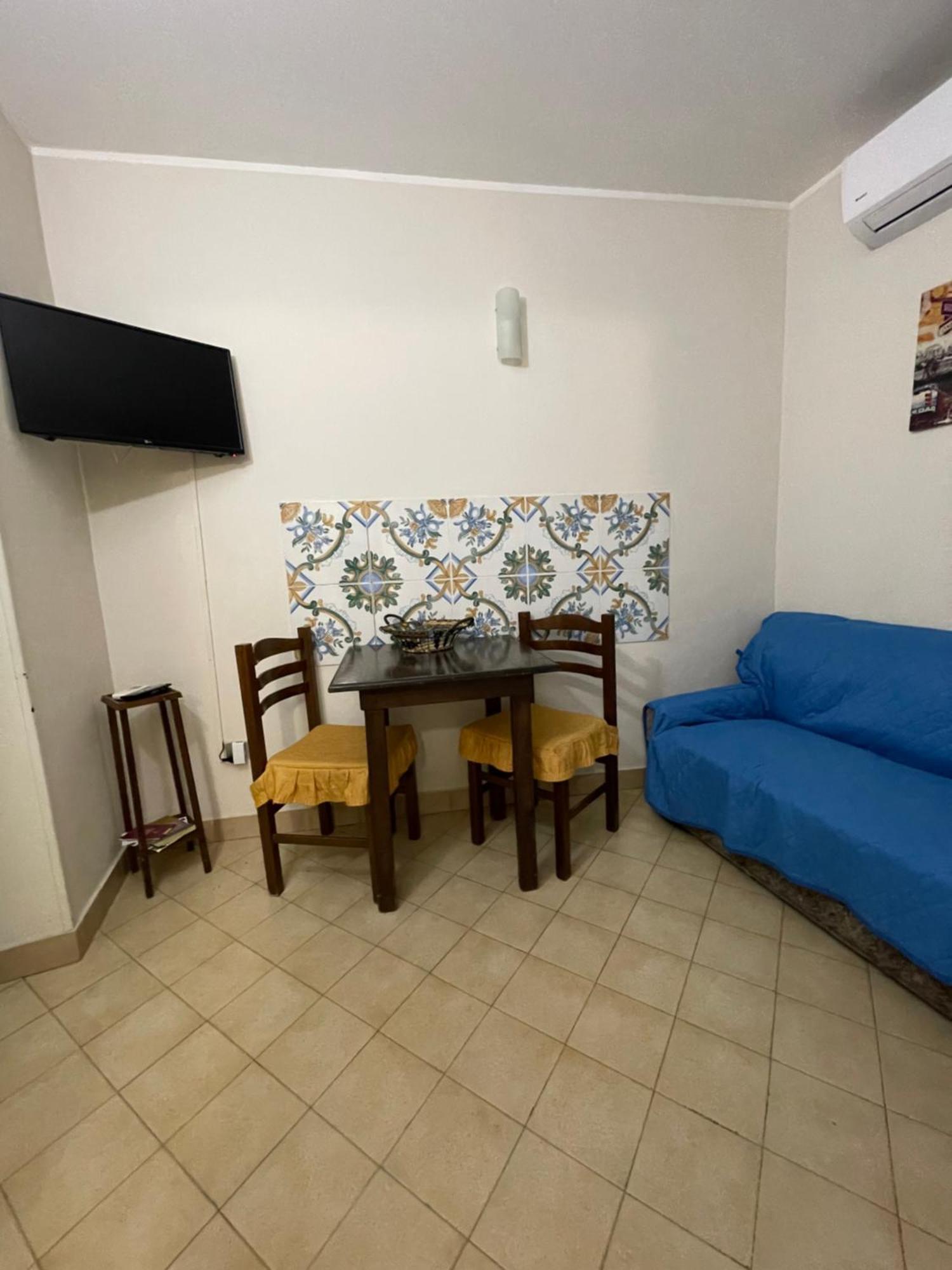 Normanni Central House Palermo Bagian luar foto